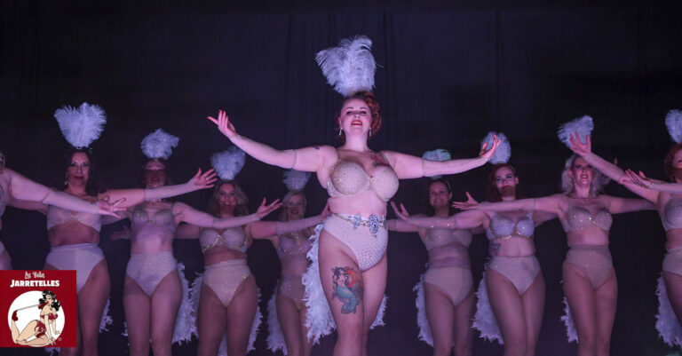 burlesque showgirls